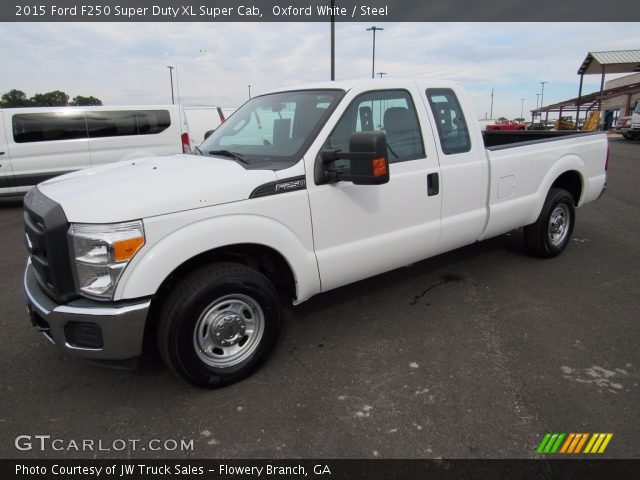 2015 Ford F250 Super Duty XL Super Cab in Oxford White