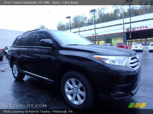 2013 Toyota Highlander V6 4WD in Black