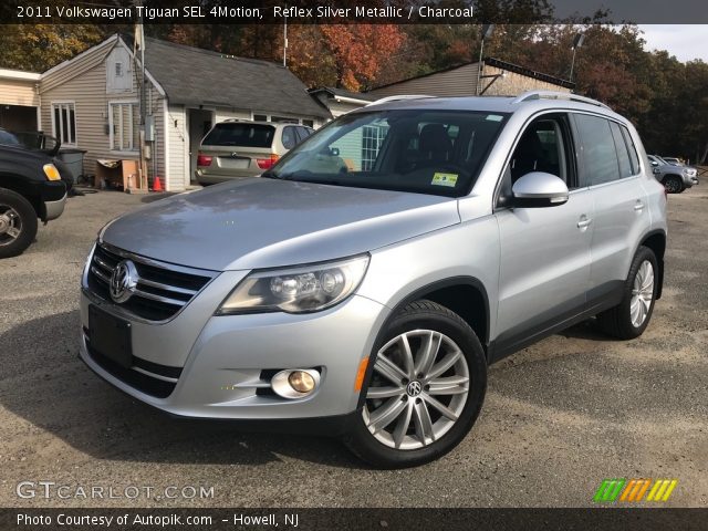 2011 Volkswagen Tiguan SEL 4Motion in Reflex Silver Metallic