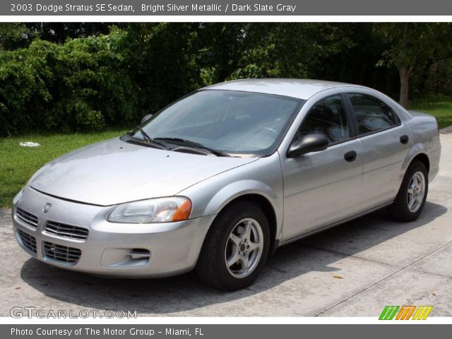 2003 Dodge Stratus SE Sedan in Bright Silver Metallic