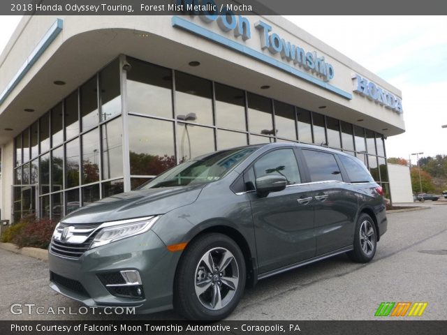 2018 Honda Odyssey Touring in Forest Mist Metallic