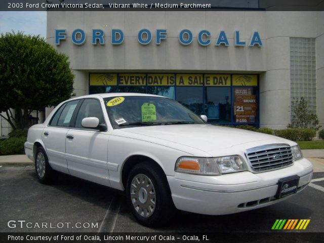 2003 Ford Crown Victoria Sedan in Vibrant White