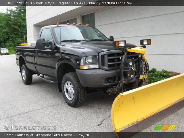2003 Ford F250 Super Duty XL Regular Cab 4x4 in Black