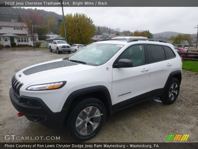2018 Jeep Cherokee Trailhawk 4x4 in Bright White
