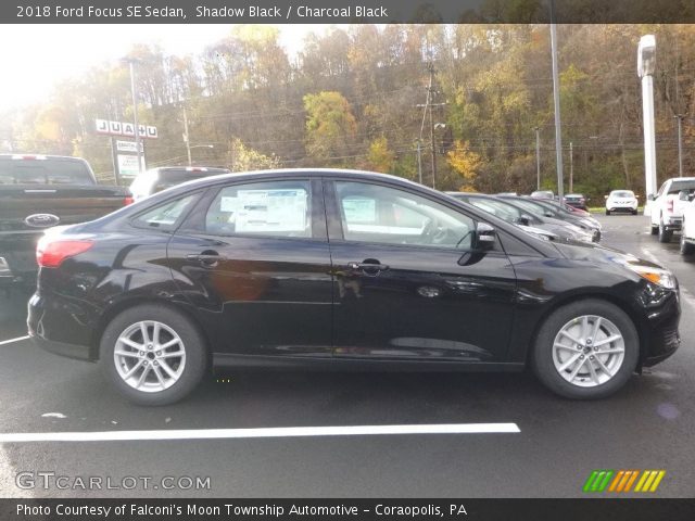 2018 Ford Focus SE Sedan in Shadow Black