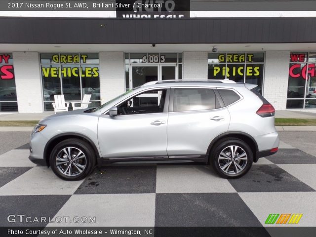2017 Nissan Rogue SL AWD in Brilliant Silver