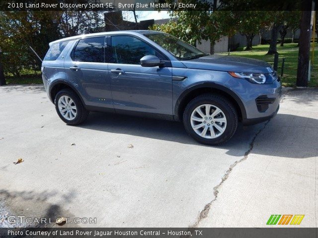 2018 Land Rover Discovery Sport SE in Byron Blue Metallic