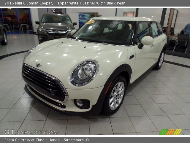 2016 Mini Clubman Cooper in Pepper White