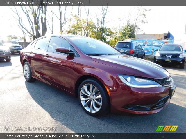 2015 Chrysler 200 S in Velvet Red Pearl