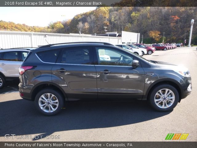 2018 Ford Escape SE 4WD in Magnetic