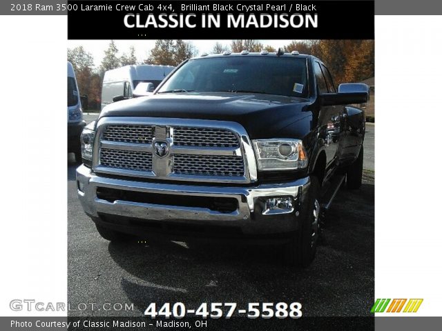 2018 Ram 3500 Laramie Crew Cab 4x4 in Brilliant Black Crystal Pearl