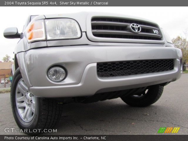 2004 Toyota Sequoia SR5 4x4 in Silver Sky Metallic