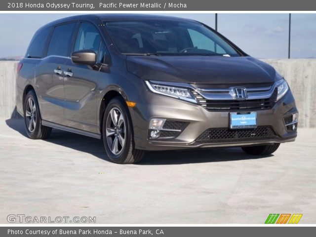 2018 Honda Odyssey Touring in Pacific Pewter Metallic