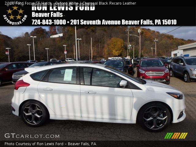 2018 Ford Focus ST Hatch in Oxford White