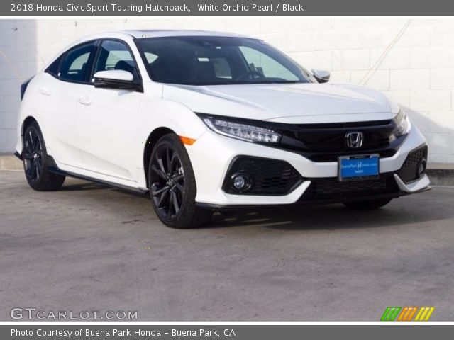 2018 Honda Civic Sport Touring Hatchback in White Orchid Pearl