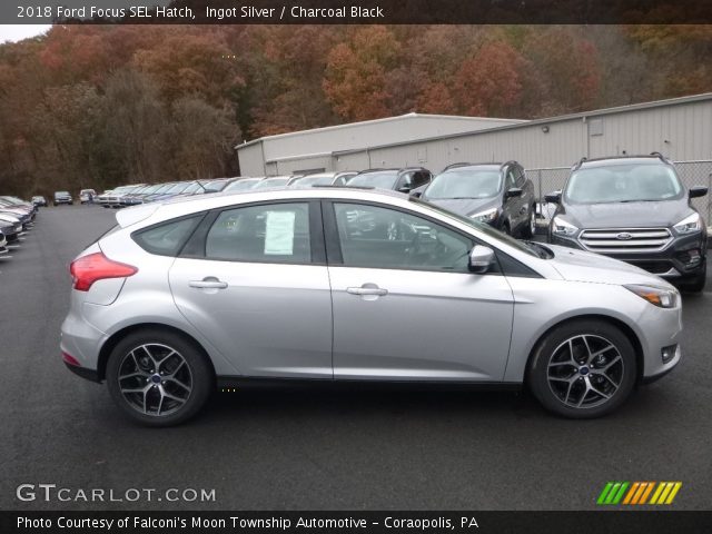 2018 Ford Focus SEL Hatch in Ingot Silver
