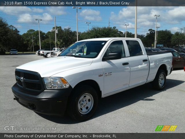 2018 Ram 1500 Express Crew Cab 4x4 in Bright White
