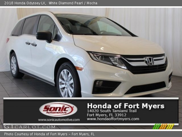 2018 Honda Odyssey LX in White Diamond Pearl