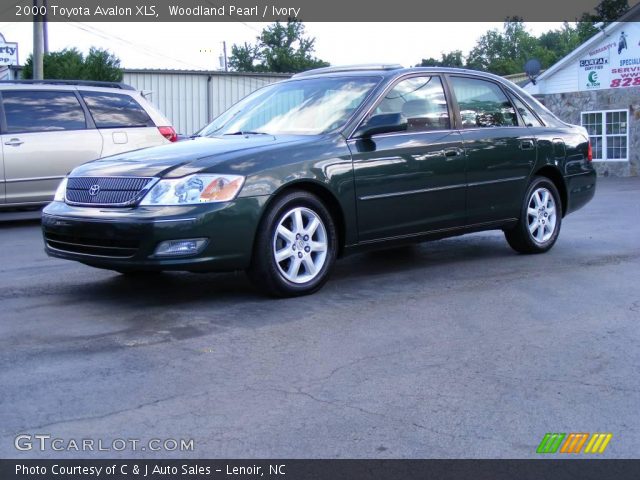 2000 Toyota Avalon XLS in Woodland Pearl