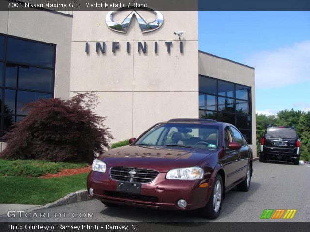 2001 Nissan Maxima GLE in Merlot Metallic