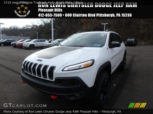 2018 Jeep Cherokee Trailhawk 4x4 in Bright White