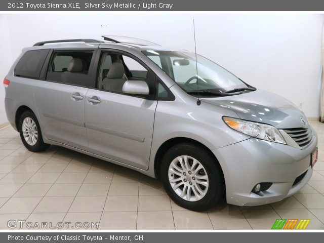 2012 Toyota Sienna XLE in Silver Sky Metallic