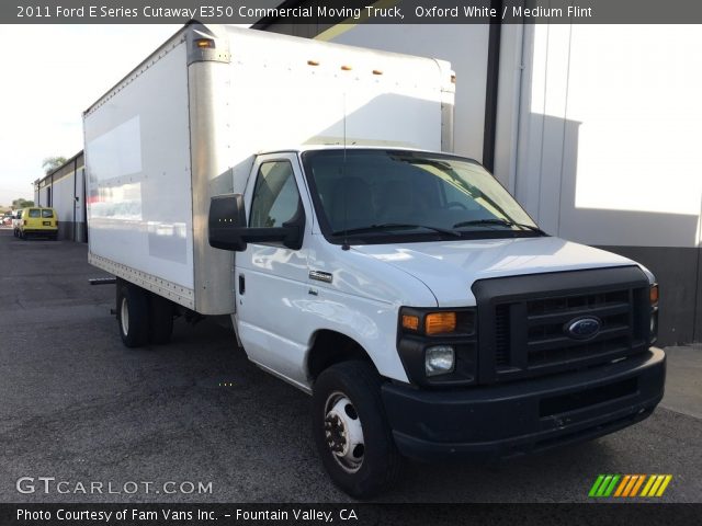 2011 Ford E Series Cutaway E350 Commercial Moving Truck in Oxford White