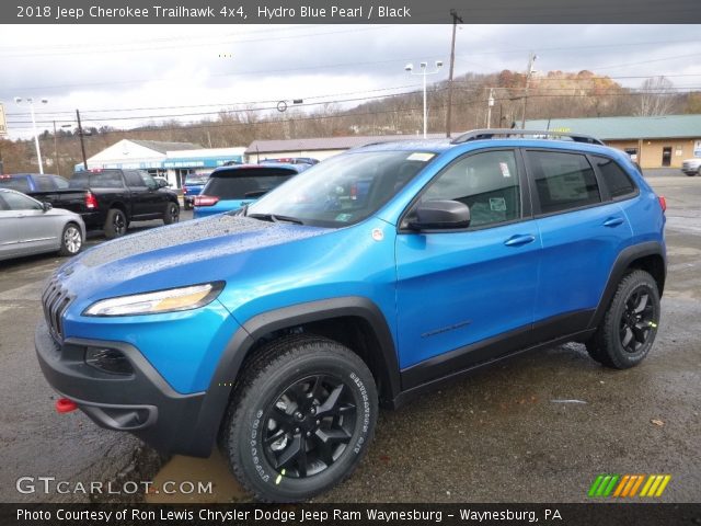 2018 Jeep Cherokee Trailhawk 4x4 in Hydro Blue Pearl