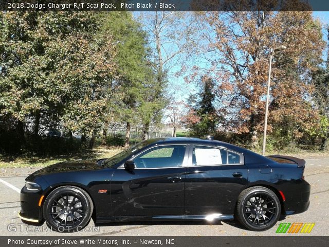 2018 Dodge Charger R/T Scat Pack in Pitch Black