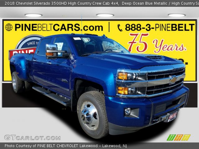 2018 Chevrolet Silverado 3500HD High Country Crew Cab 4x4 in Deep Ocean Blue Metallic