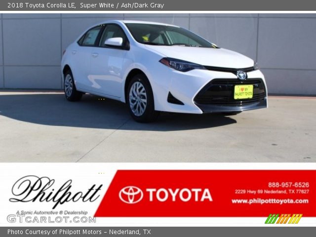 2018 Toyota Corolla LE in Super White