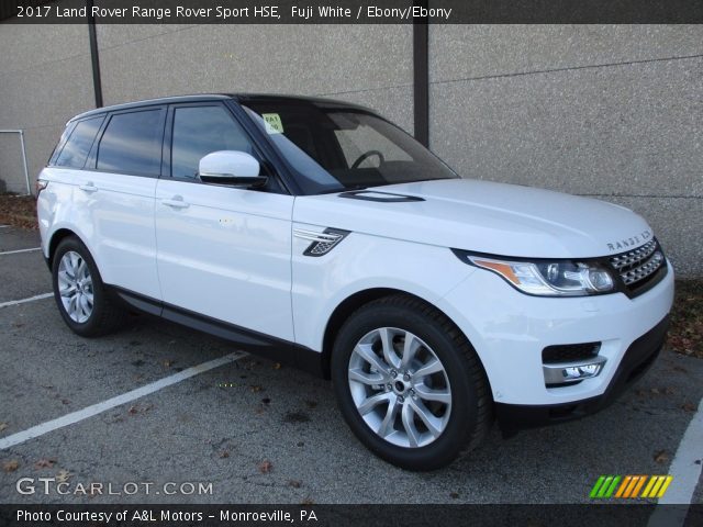 2017 Land Rover Range Rover Sport HSE in Fuji White