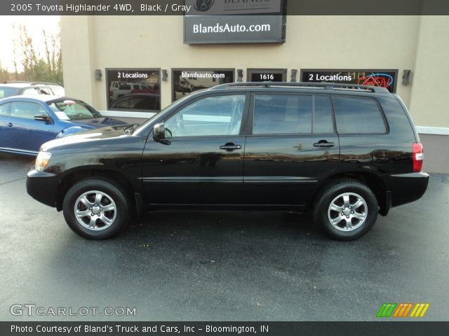 2005 Toyota Highlander 4WD in Black