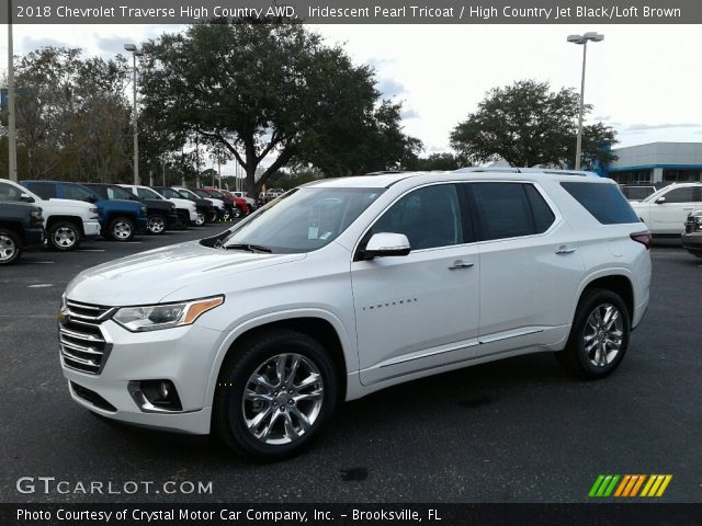 2018 Chevrolet Traverse High Country AWD in Iridescent Pearl Tricoat