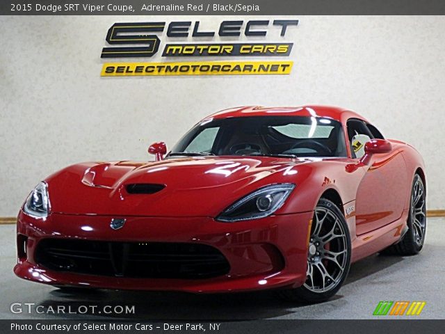2015 Dodge SRT Viper Coupe in Adrenaline Red