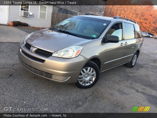 2005 Toyota Sienna LE in Desert Sand Mica