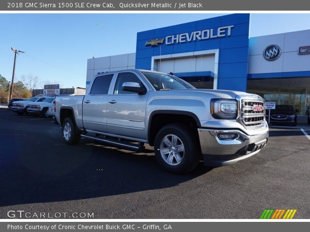 2018 GMC Sierra 1500 SLE Crew Cab in Quicksilver Metallic
