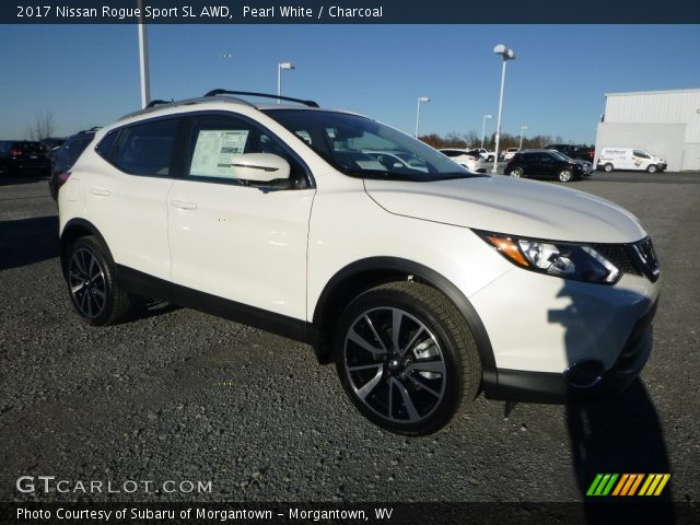 2017 Nissan Rogue Sport SL AWD in Pearl White