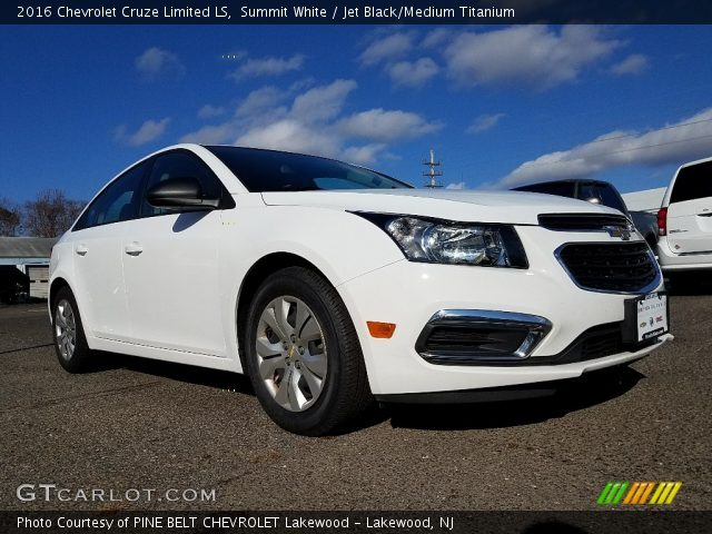 2016 Chevrolet Cruze Limited LS in Summit White