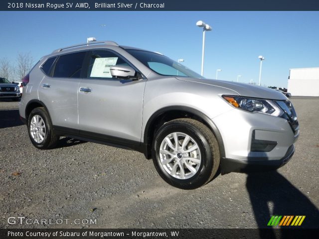2018 Nissan Rogue SV AWD in Brilliant Silver