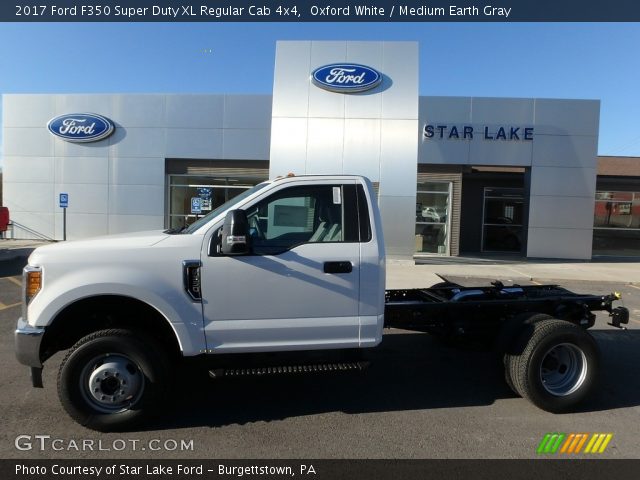 2017 Ford F350 Super Duty XL Regular Cab 4x4 in Oxford White