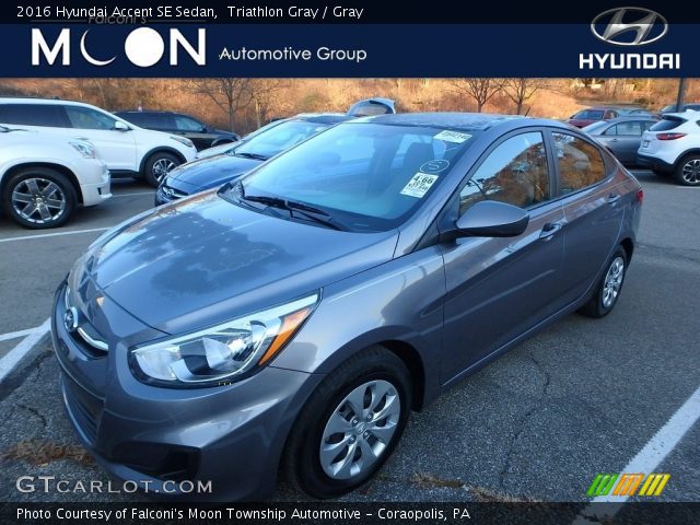 2016 Hyundai Accent SE Sedan in Triathlon Gray