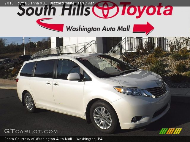 2015 Toyota Sienna XLE in Blizzard White Pearl