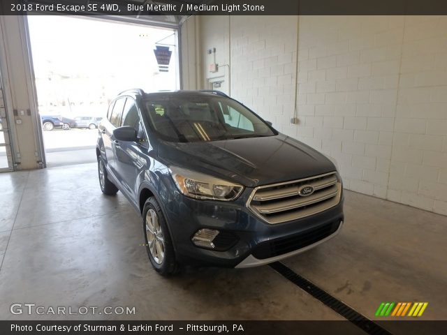 2018 Ford Escape SE 4WD in Blue Metallic