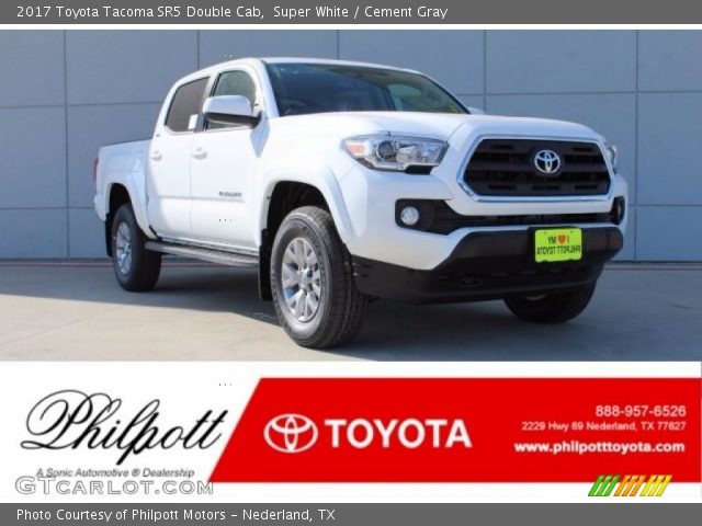 2017 Toyota Tacoma SR5 Double Cab in Super White