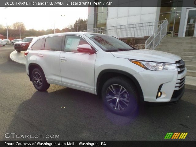 2018 Toyota Highlander LE AWD in Blizzard White Pearl