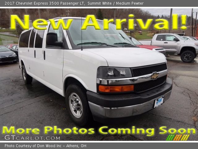 2017 Chevrolet Express 3500 Passenger LT in Summit White