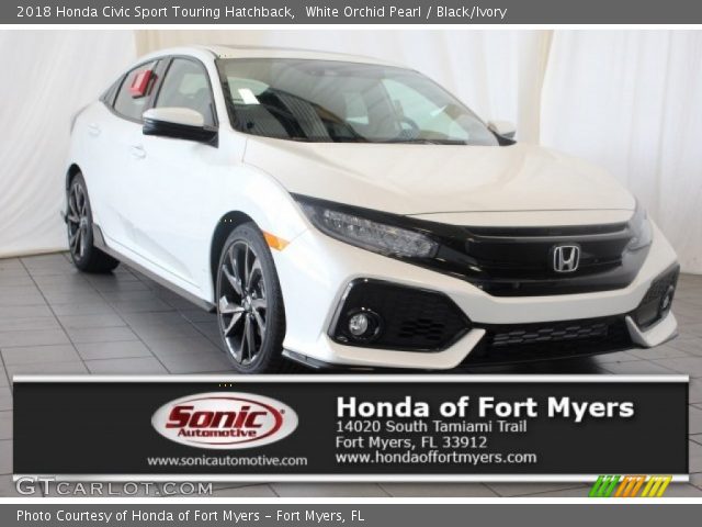 2018 Honda Civic Sport Touring Hatchback in White Orchid Pearl