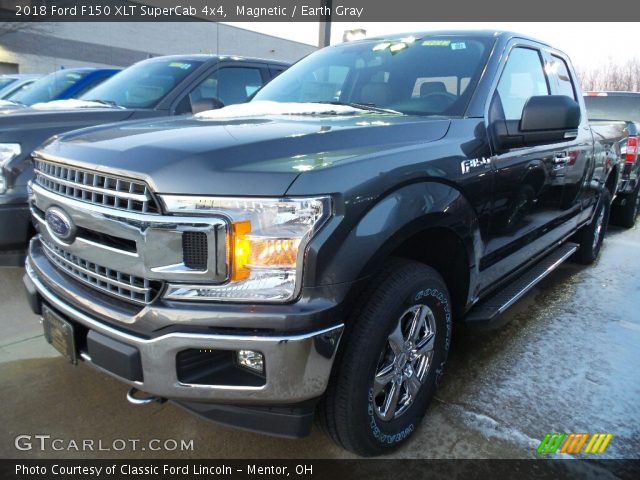 2018 Ford F150 XLT SuperCab 4x4 in Magnetic