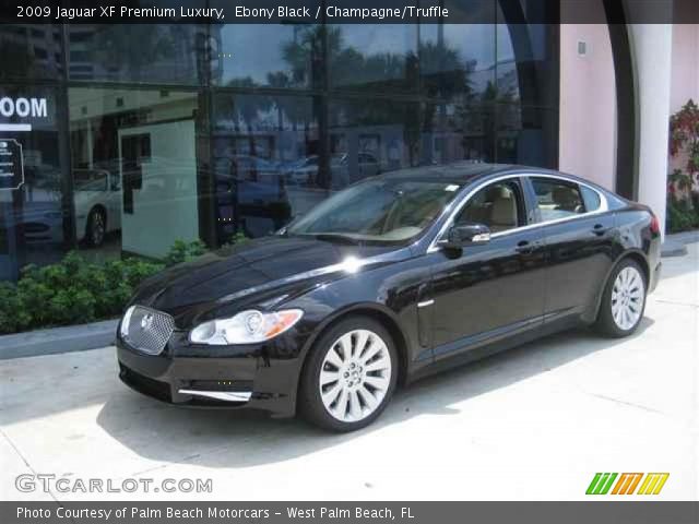 2009 Jaguar XF Premium Luxury in Ebony Black